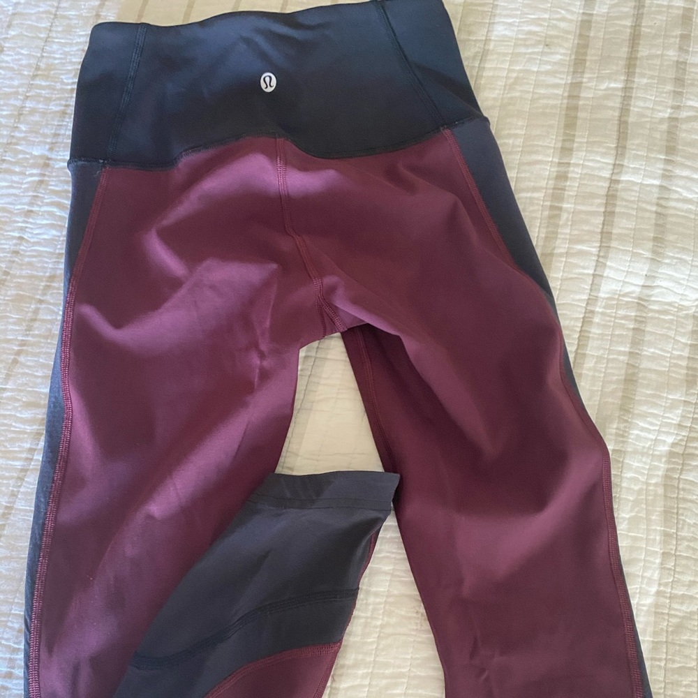 Lululemon tights